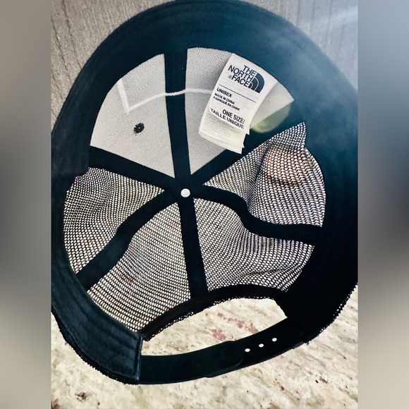 The North Face Gray and Black Truckers Hat 
Adjustable OS - Picture 2 of 4